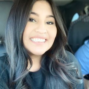 Meet your Posher, Anita